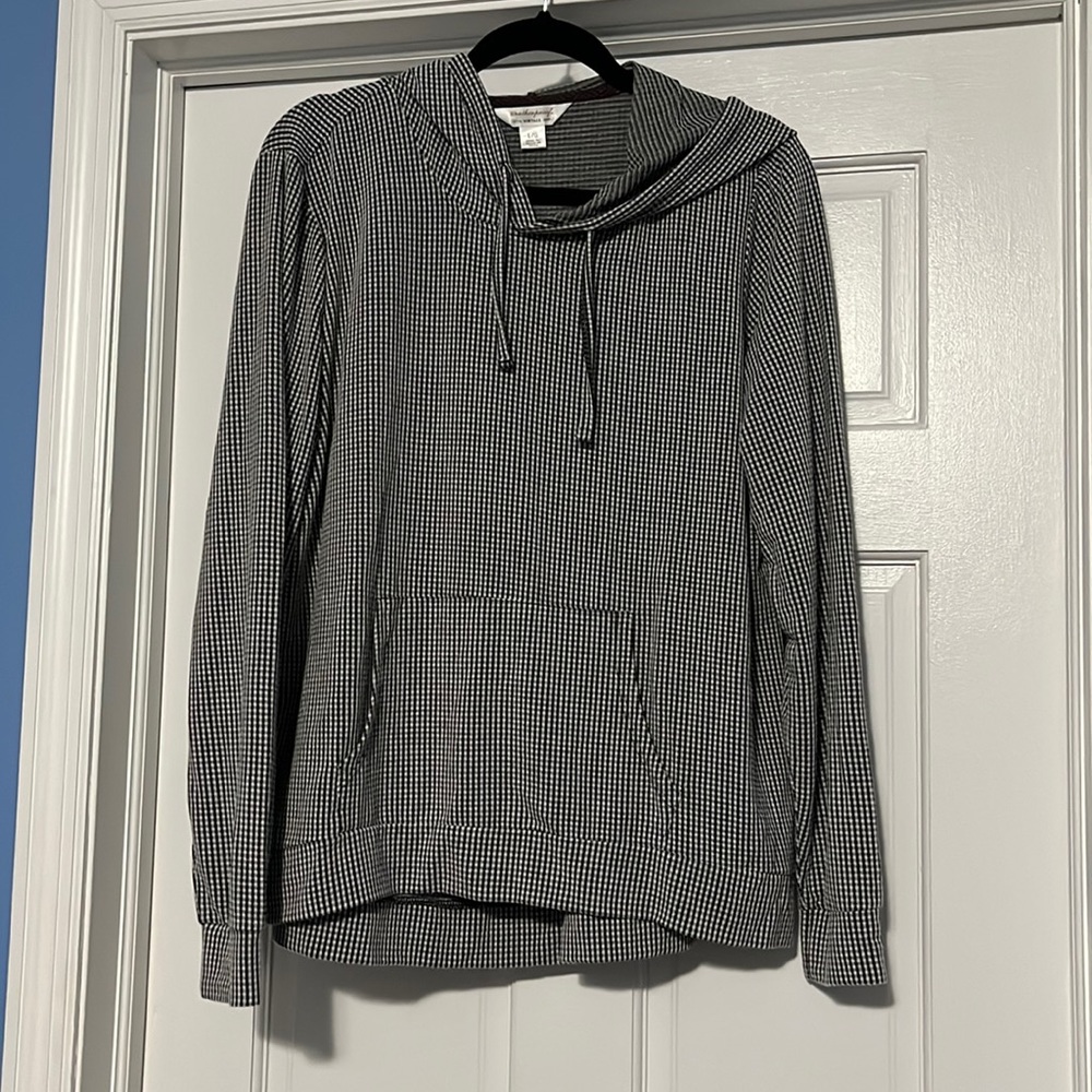 Weatherproof Vintage large black and white checkered lightweight hoodie